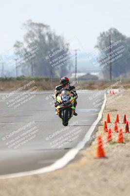 media/Sep-20-2025-TrackDaz (Sat) [[27f0cde673]]/A Group/2pm (Turn 9)/